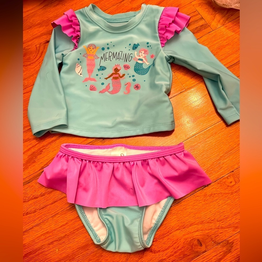 CAT & JACK 2pc Mermaid Swim Suit